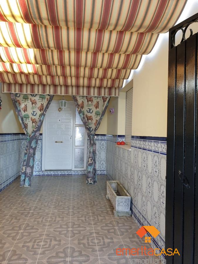 Venta de chalet en Trujillanos