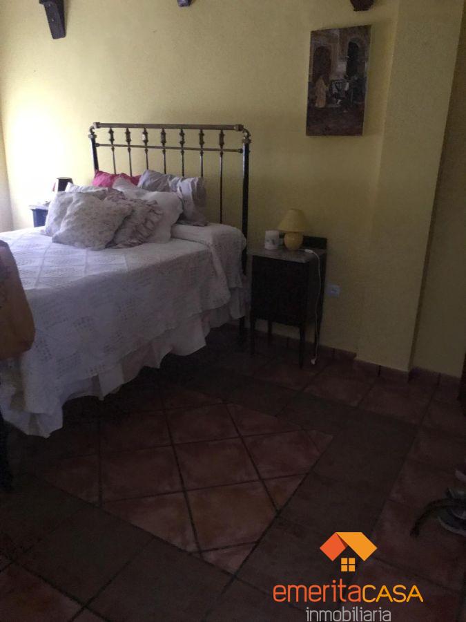 Venta de casa en Mirandilla