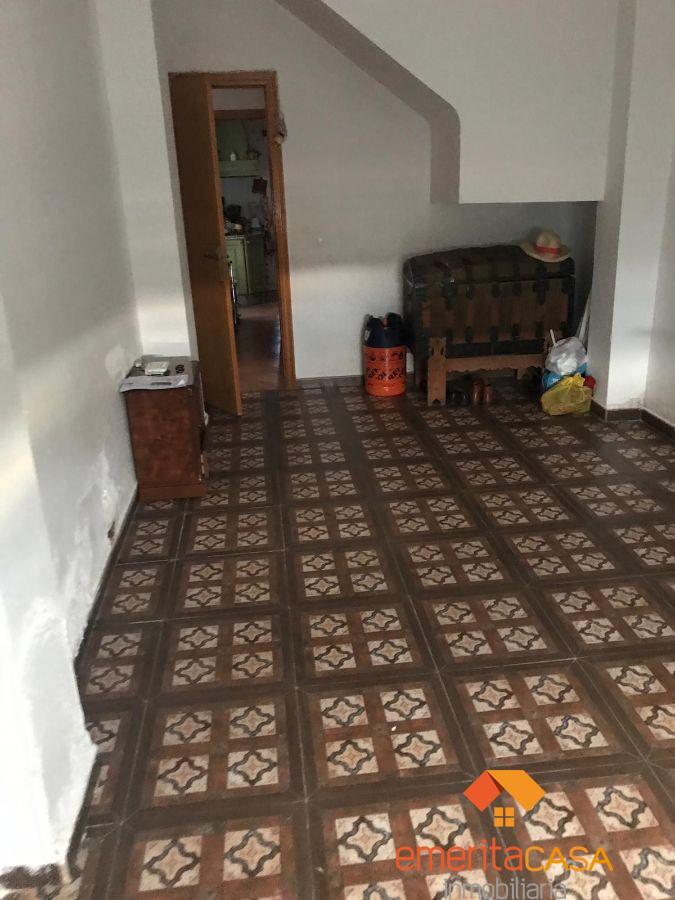 Venta de casa en Mirandilla