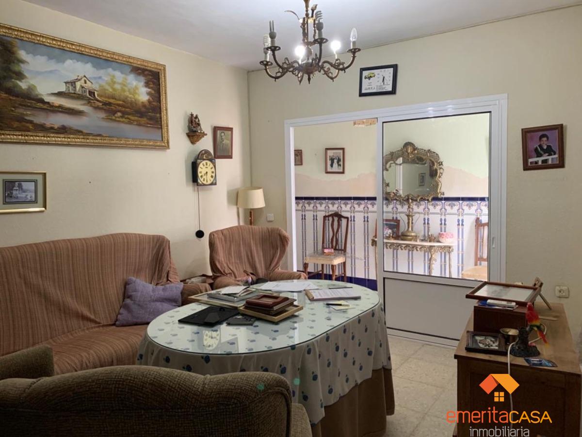 For sale of house in Trujillanos