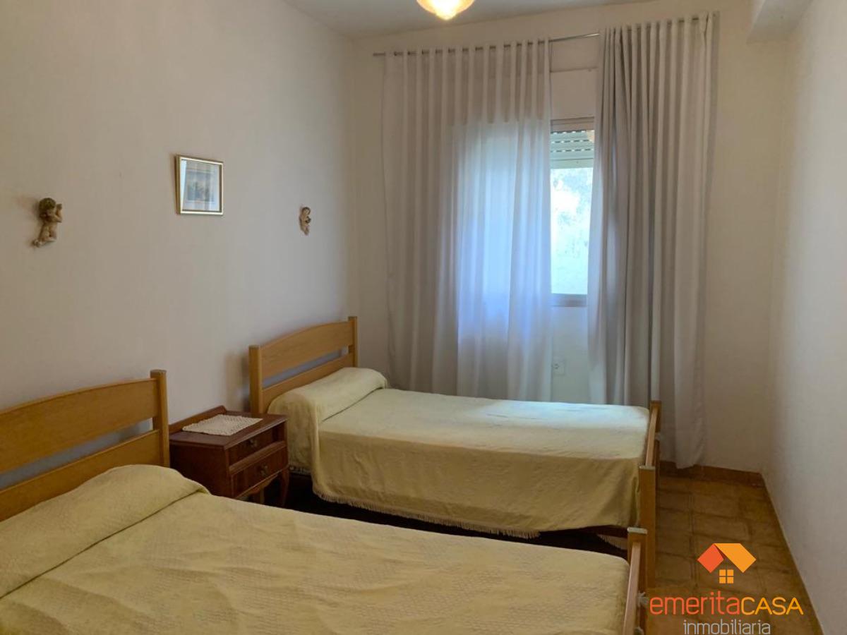 For sale of house in Trujillanos