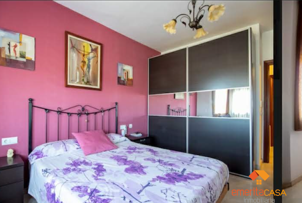 For sale of chalet in Mérida