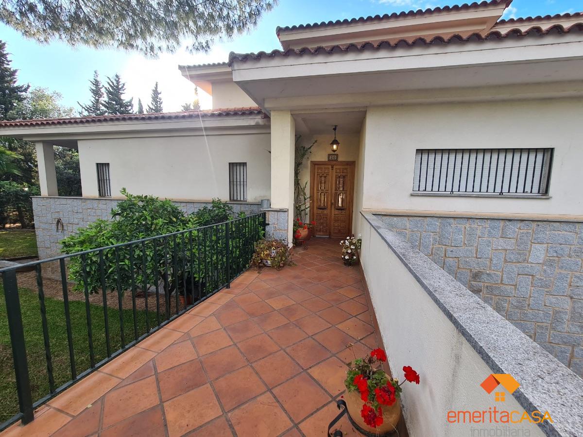 For sale of villa in Mérida