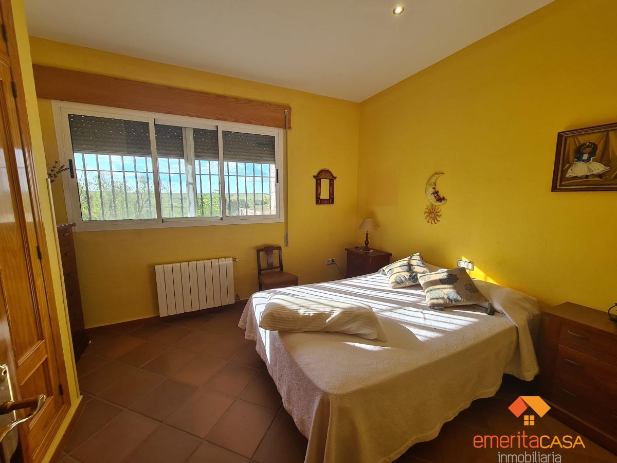 For sale of villa in Mérida