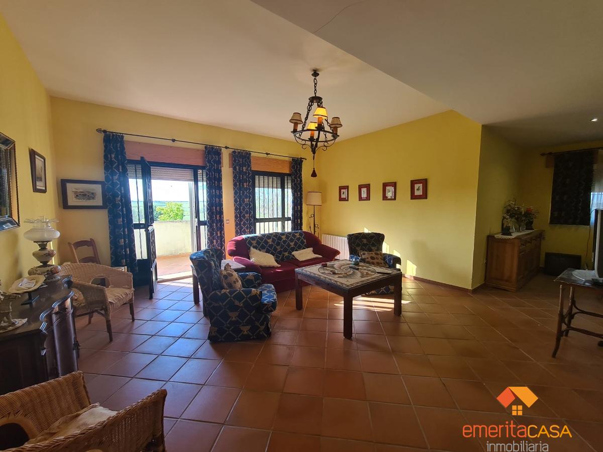 For sale of villa in Mérida