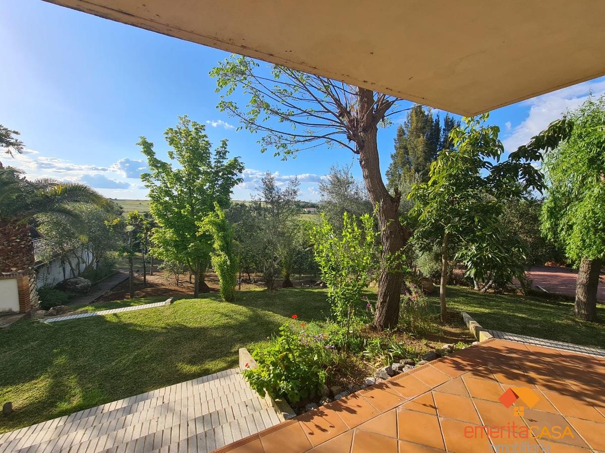 For sale of villa in Mérida