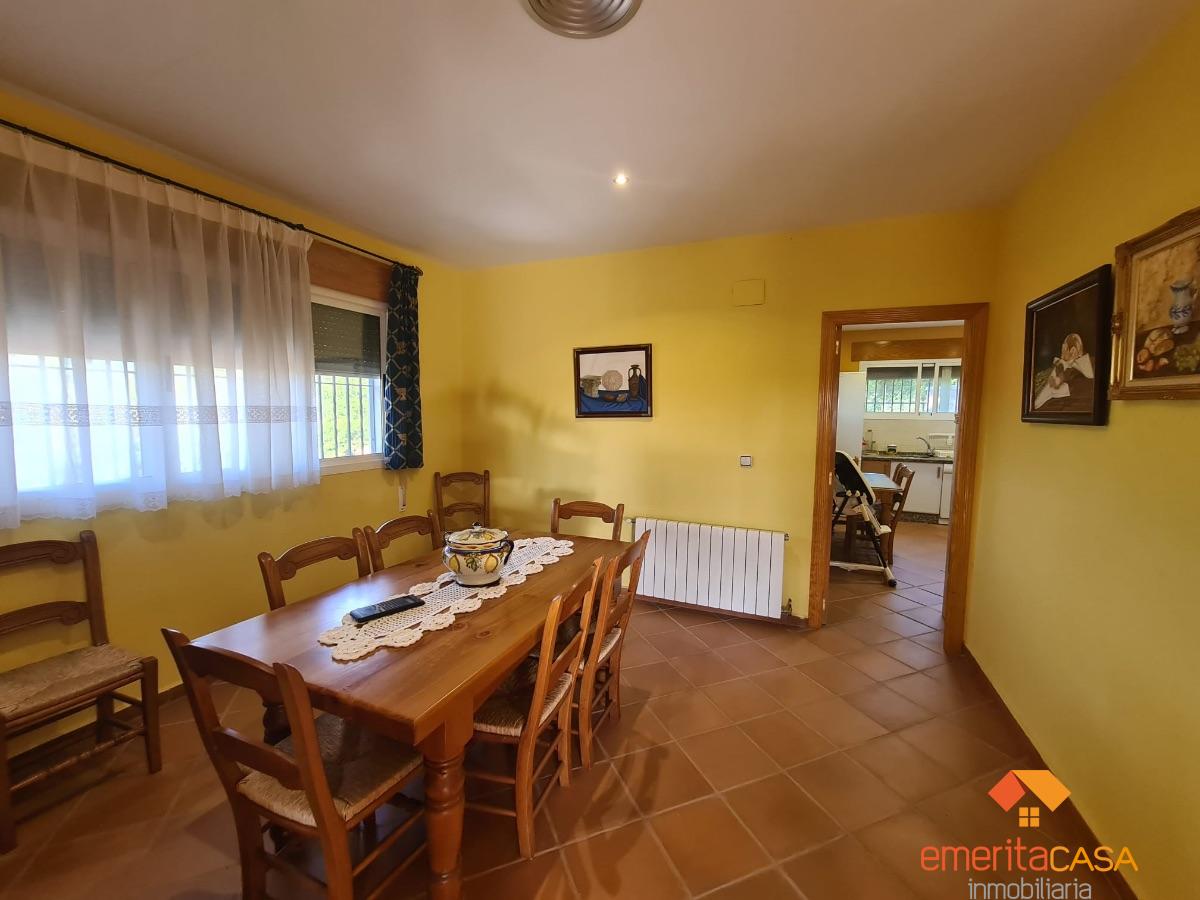 For sale of villa in Mérida