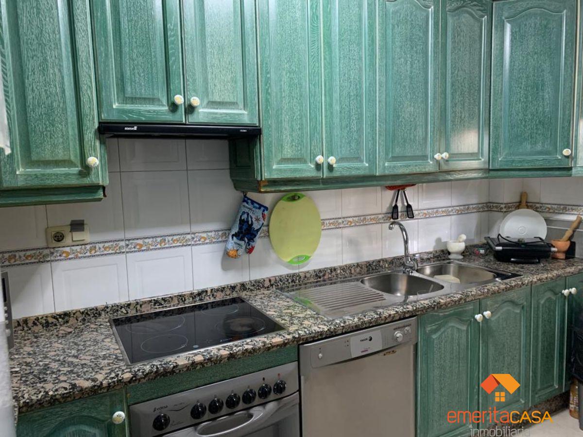 Venta de chalet en Trujillanos