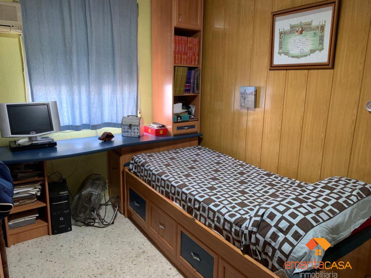 Venta de chalet en Trujillanos