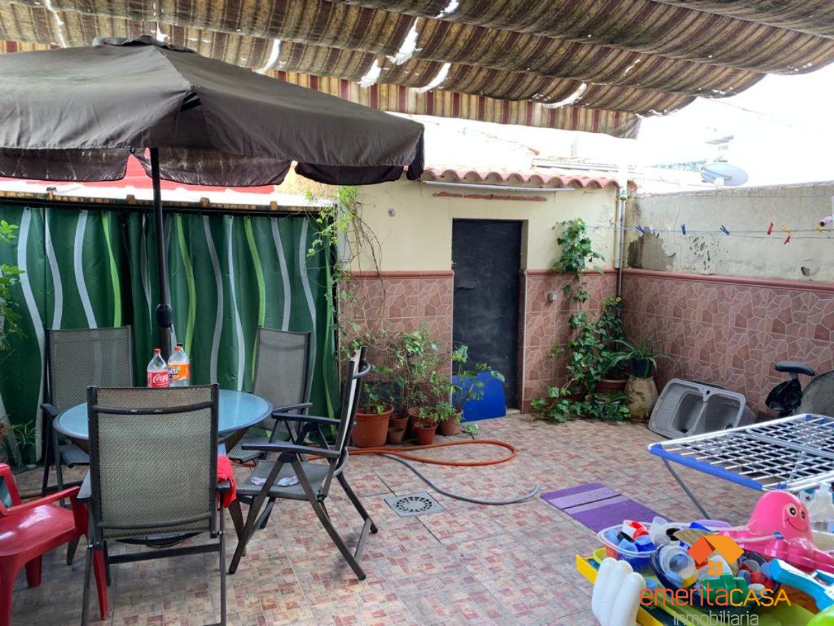 Venta de chalet en Trujillanos