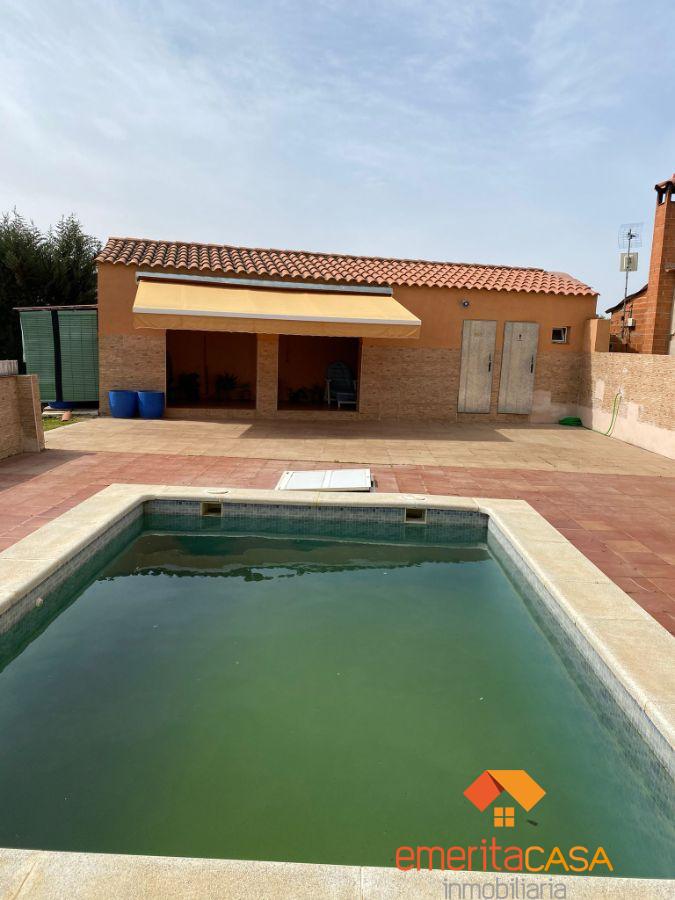 For sale of  in Don Álvaro