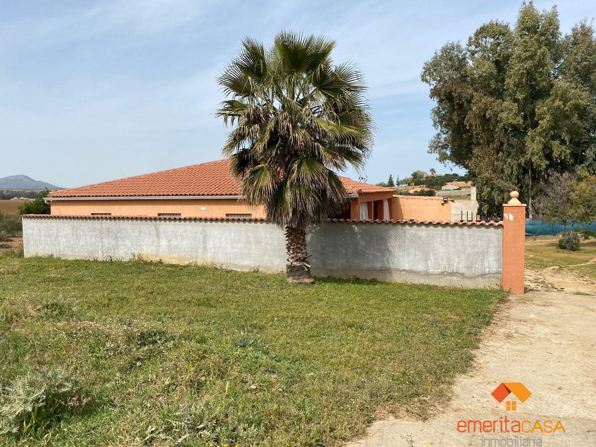 For sale of  in Don Álvaro