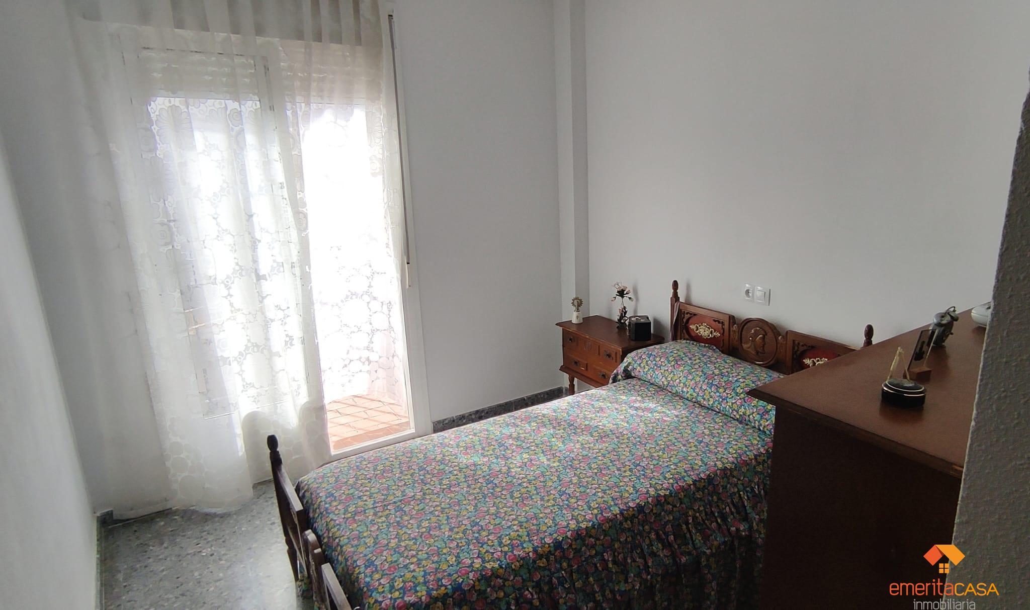 For sale of chalet in Mérida