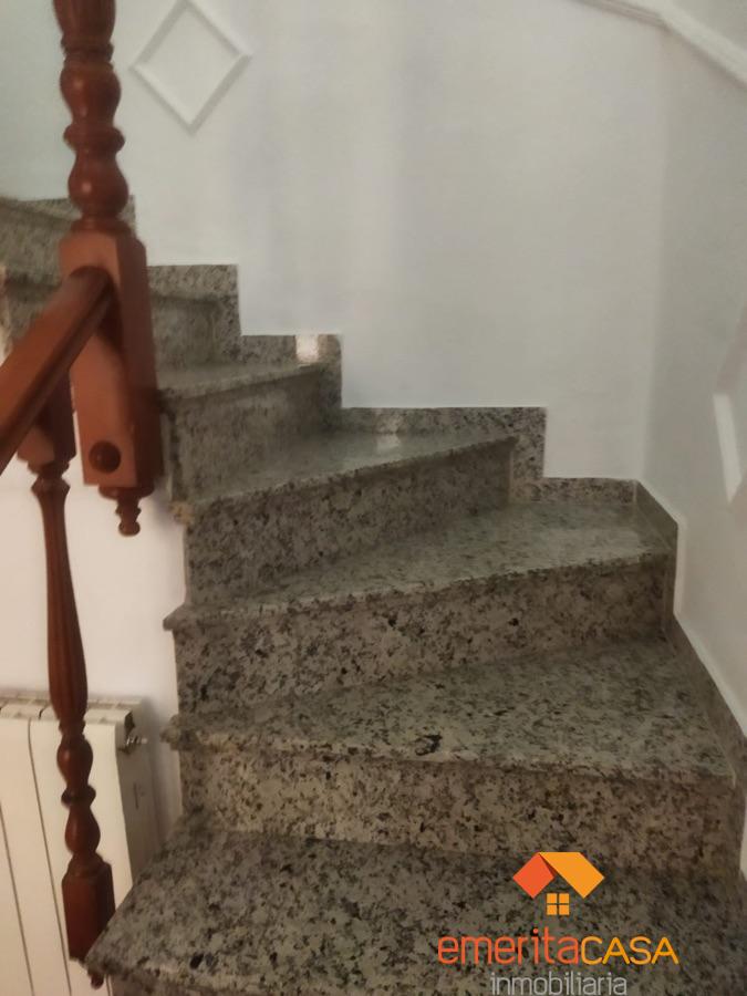 For sale of chalet in Mérida
