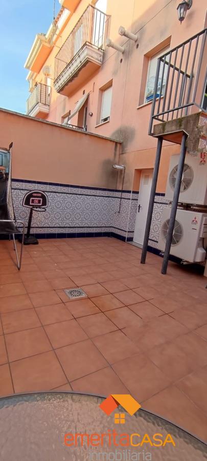 For sale of chalet in Mérida