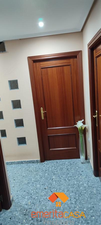 For sale of chalet in Mérida