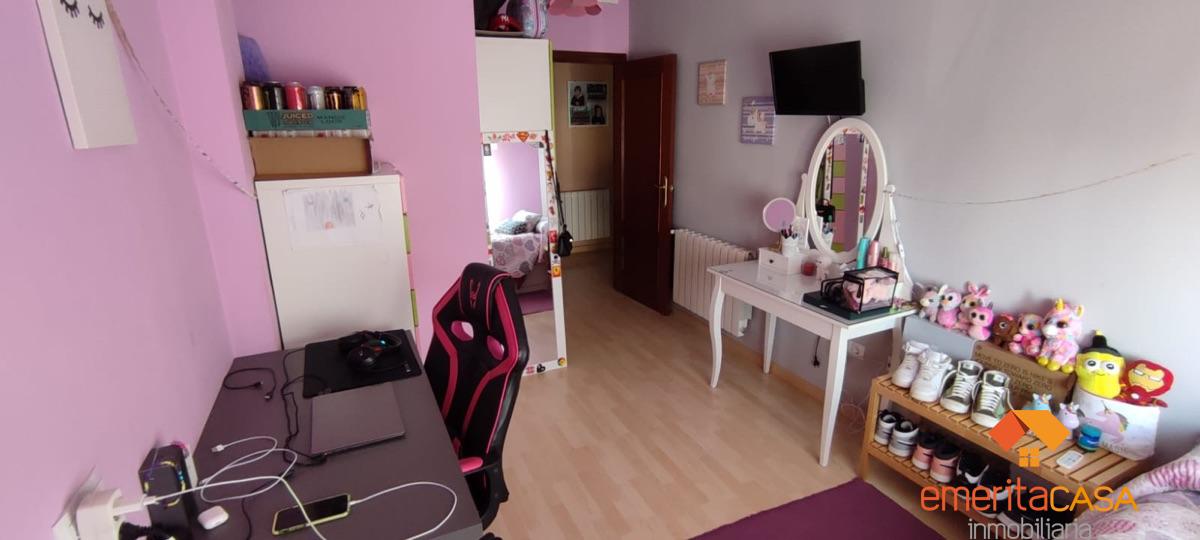 For sale of chalet in Mérida