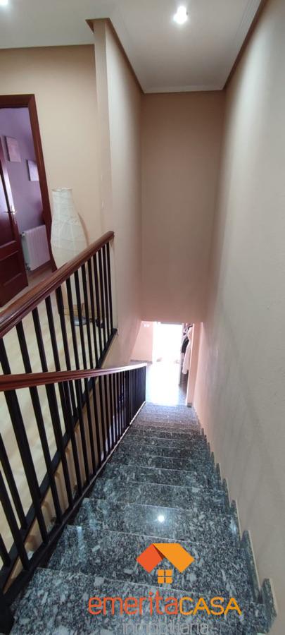 For sale of chalet in Mérida