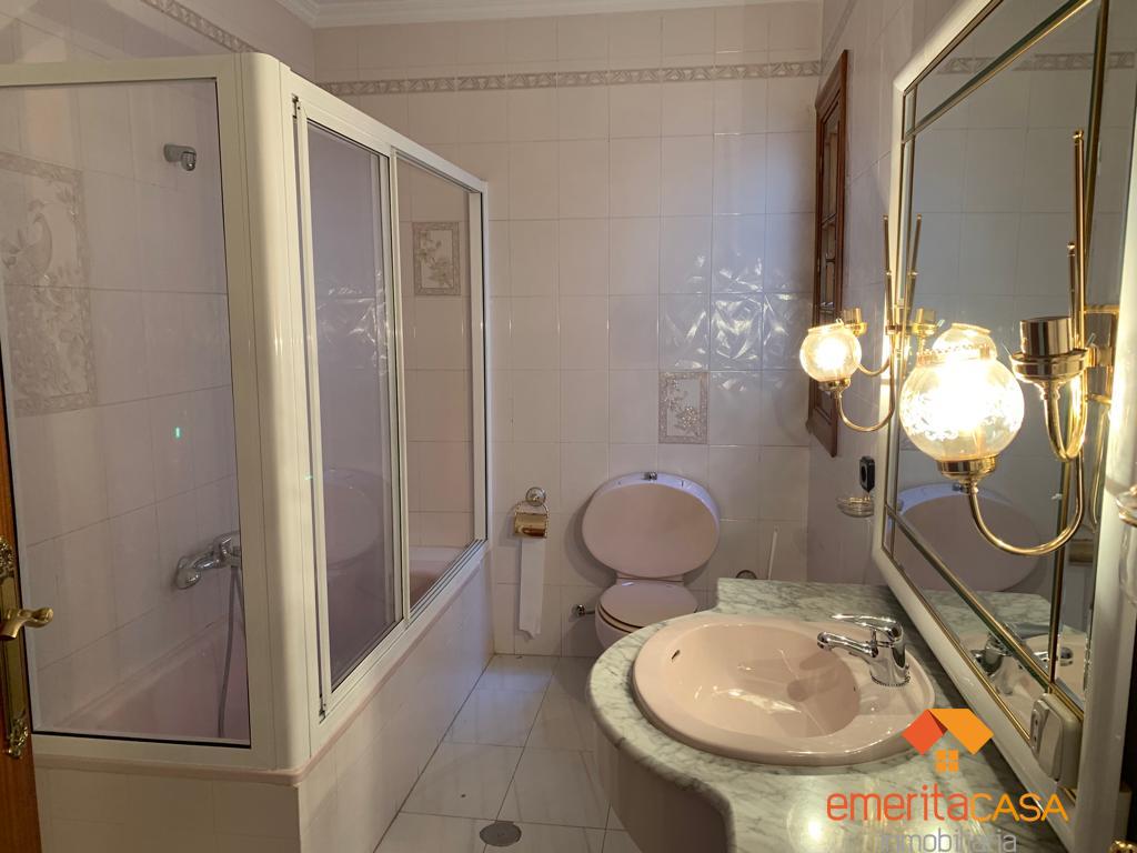 For sale of house in Calamonte