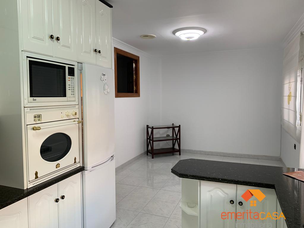 For sale of house in Calamonte