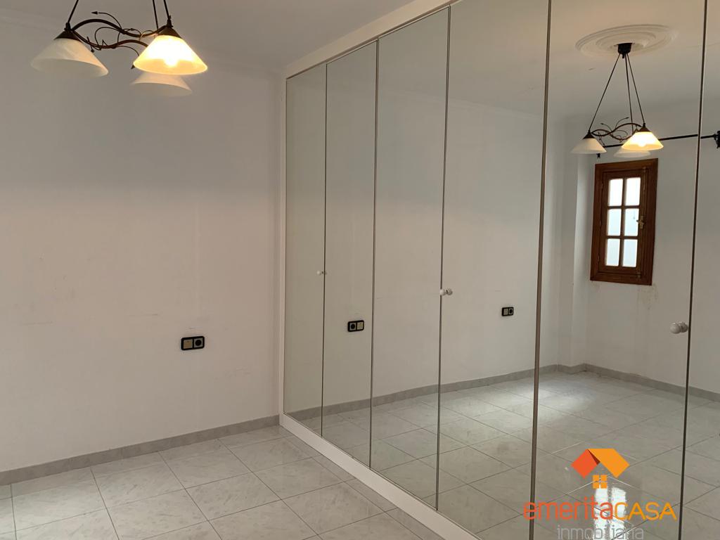 For sale of house in Calamonte