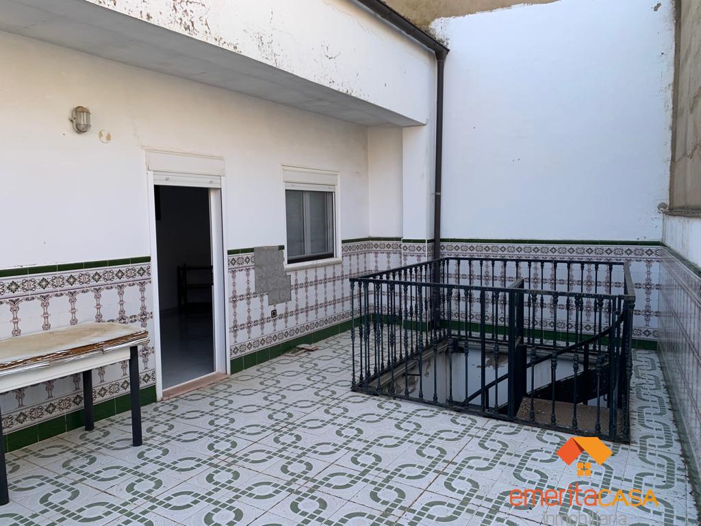 For sale of house in Calamonte