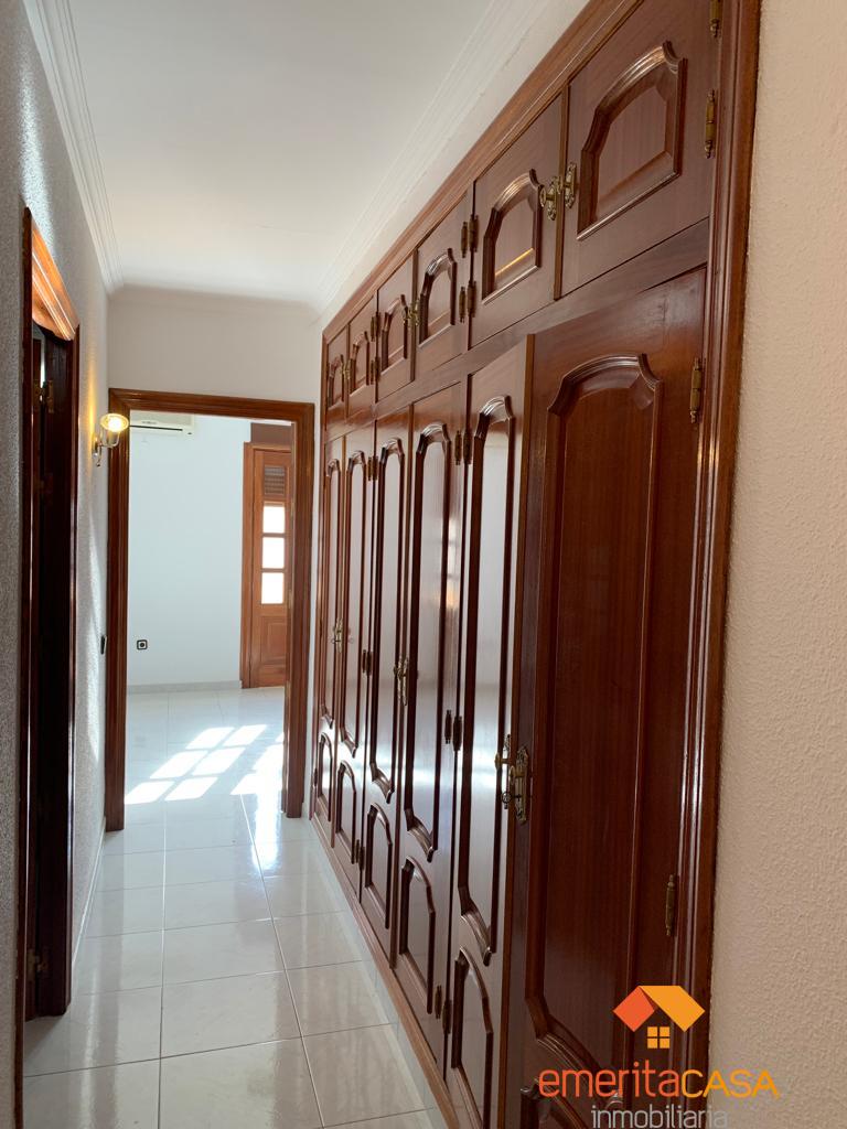 For sale of house in Calamonte