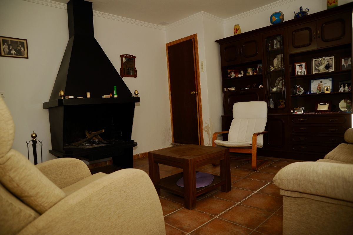 For sale of house in Vélez-Rubio