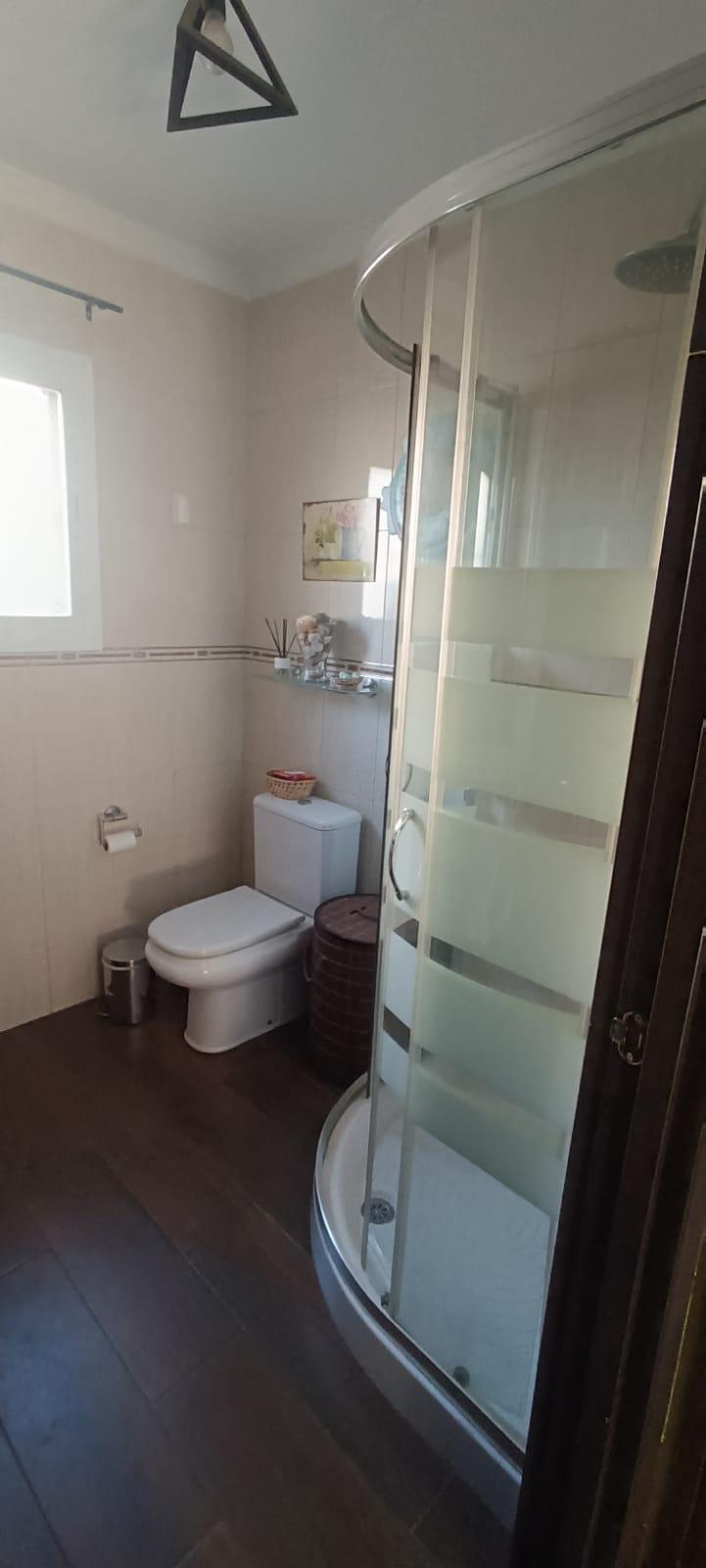 Zu verkaufen von haus in
 Almayate Bajo