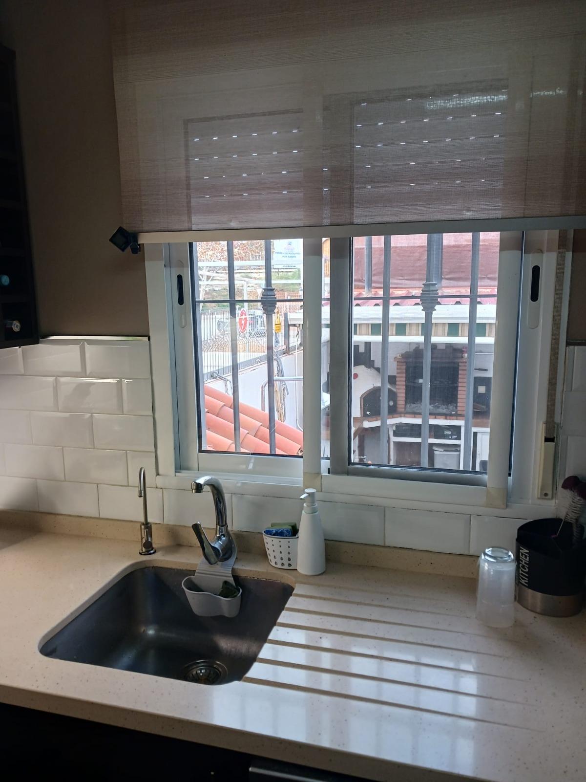 Zu verkaufen von haus in
 Almayate Bajo