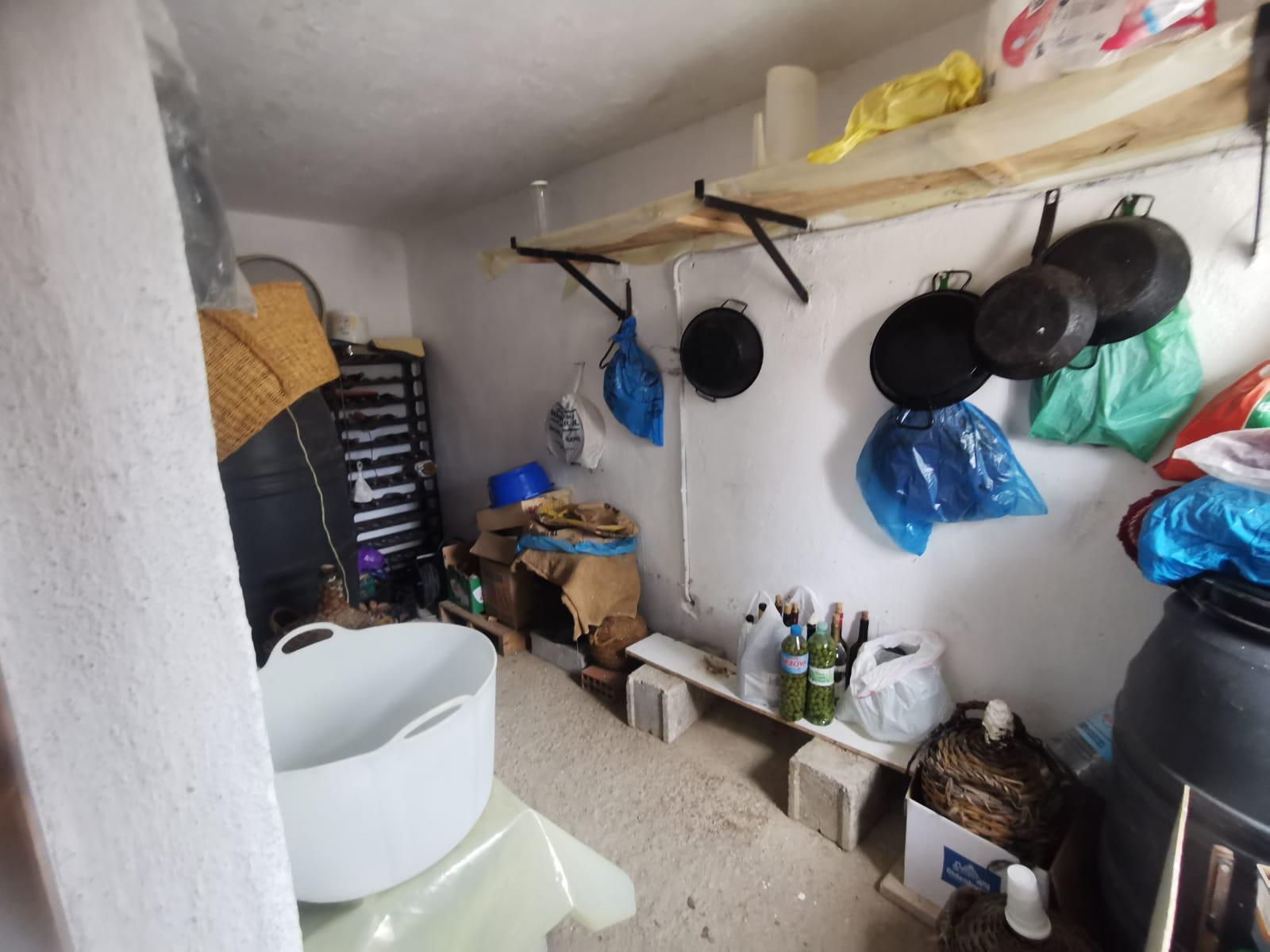 Til salg fra hus i Vélez-Rubio