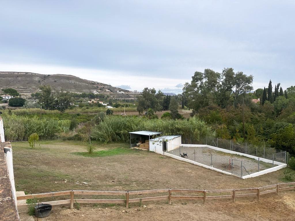 For sale of house in Alameda
