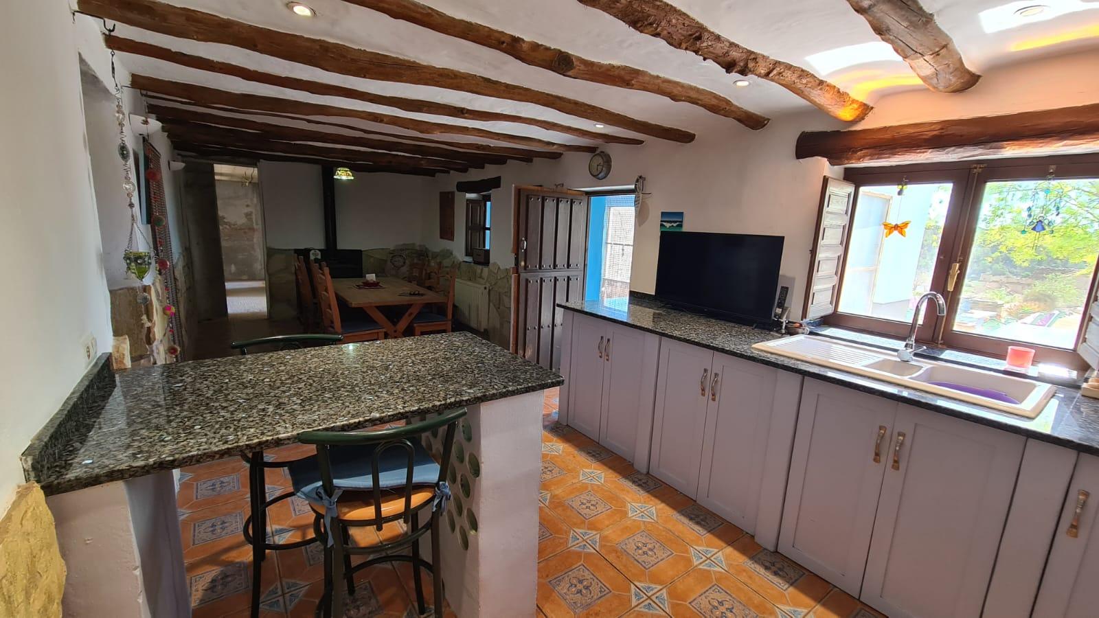 For sale of house in Oria