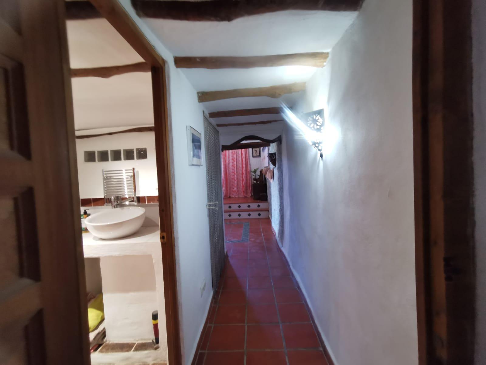 For sale of house in Oria