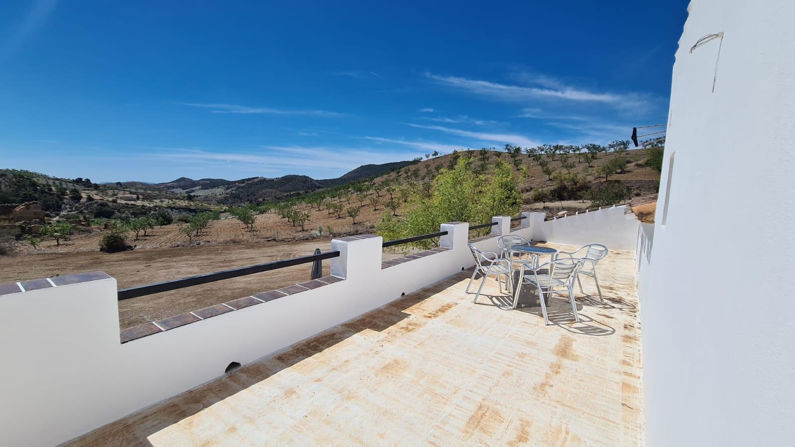 For sale of house in Oria