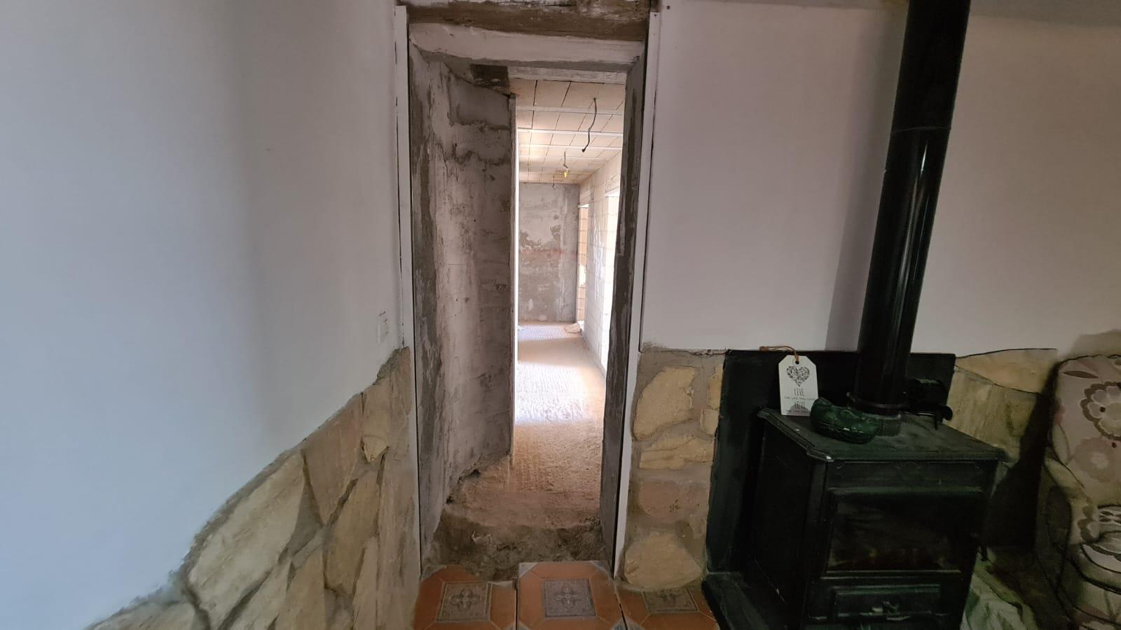 For sale of house in Oria