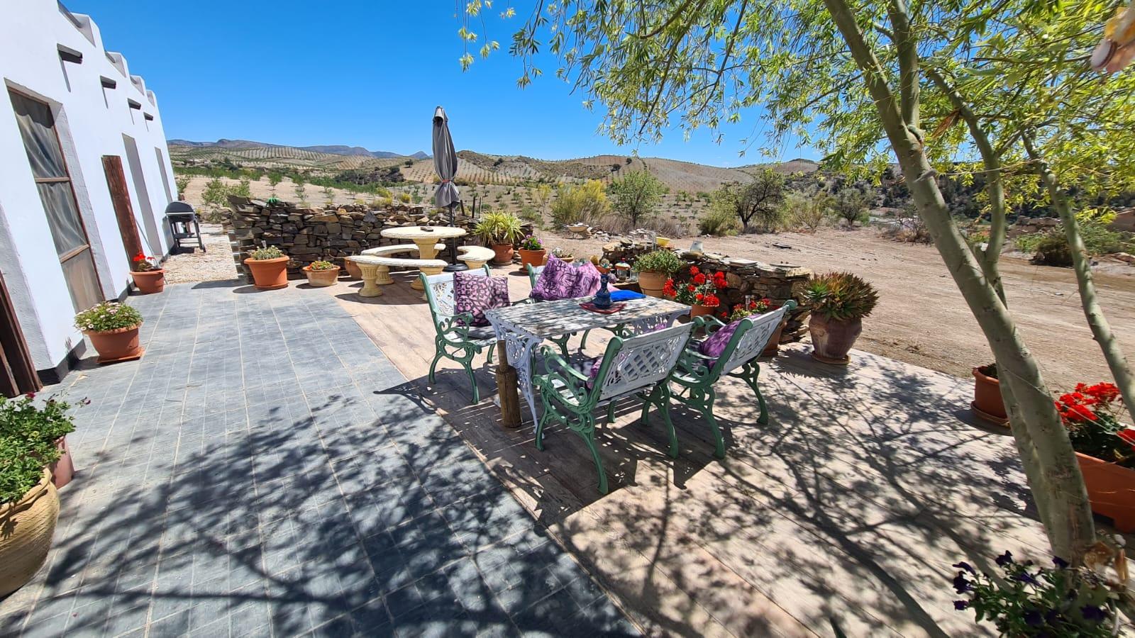 For sale of house in Oria