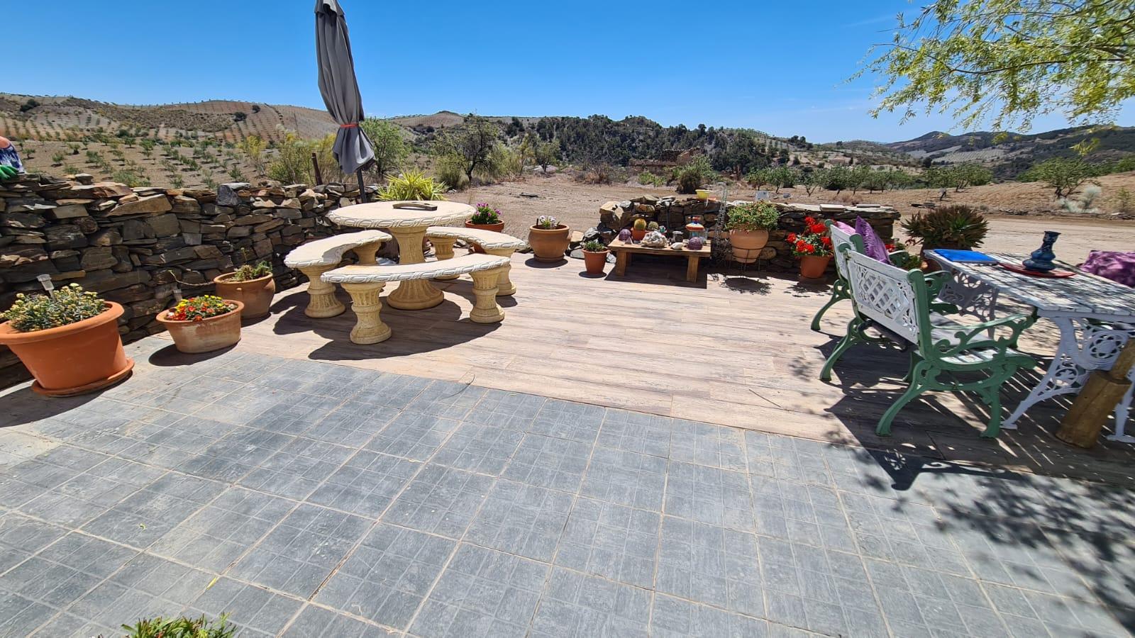 For sale of house in Oria