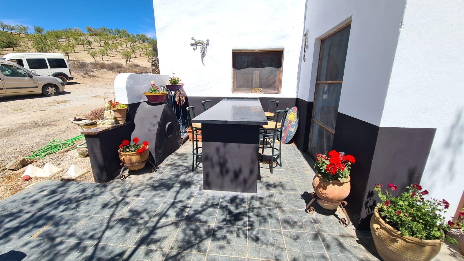 For sale of house in Oria