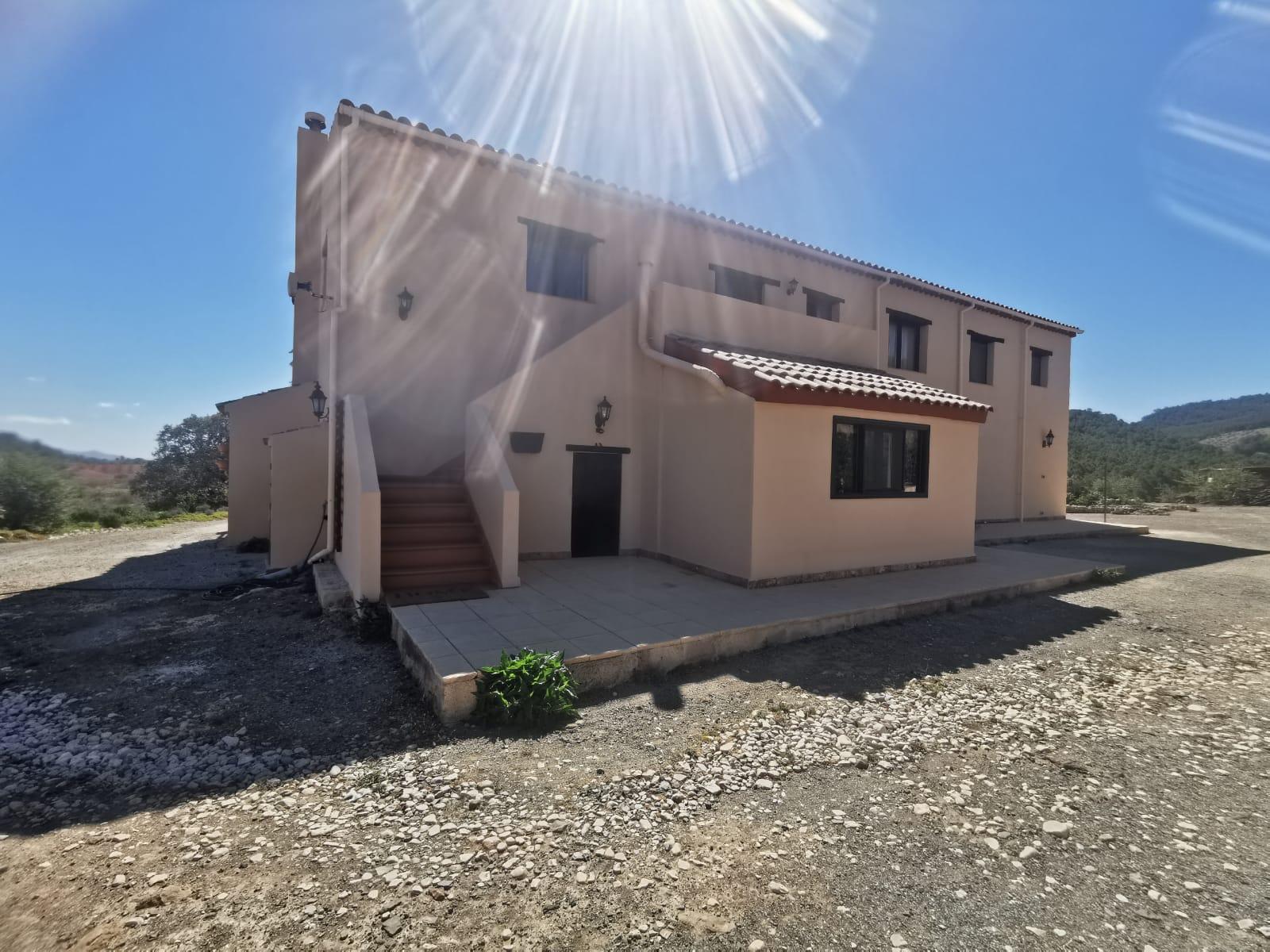 For sale of  in Chirivel