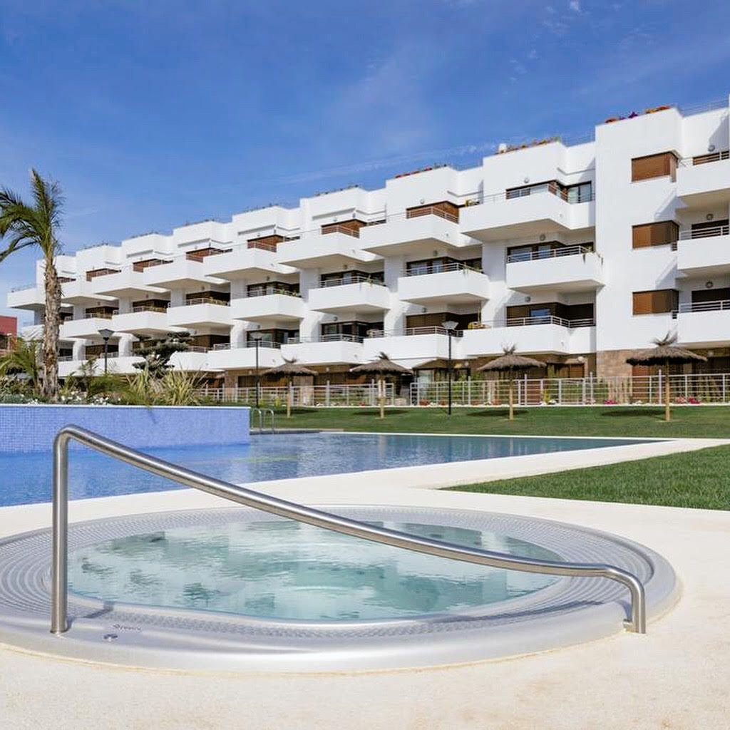 Köp av lägenhet i Orihuela Costa