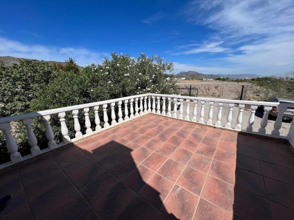 For sale of house in Puerto Lumbreras