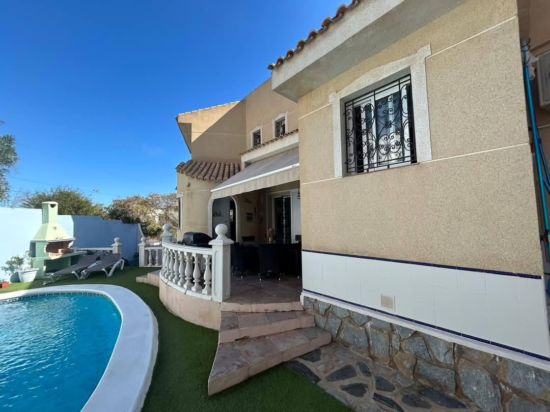 Köp av hus i CABO DE PALOS