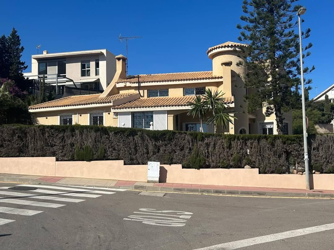 Köp av hus i CABO DE PALOS