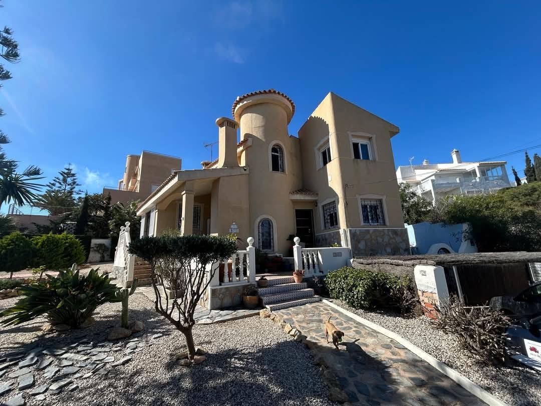 Köp av hus i CABO DE PALOS