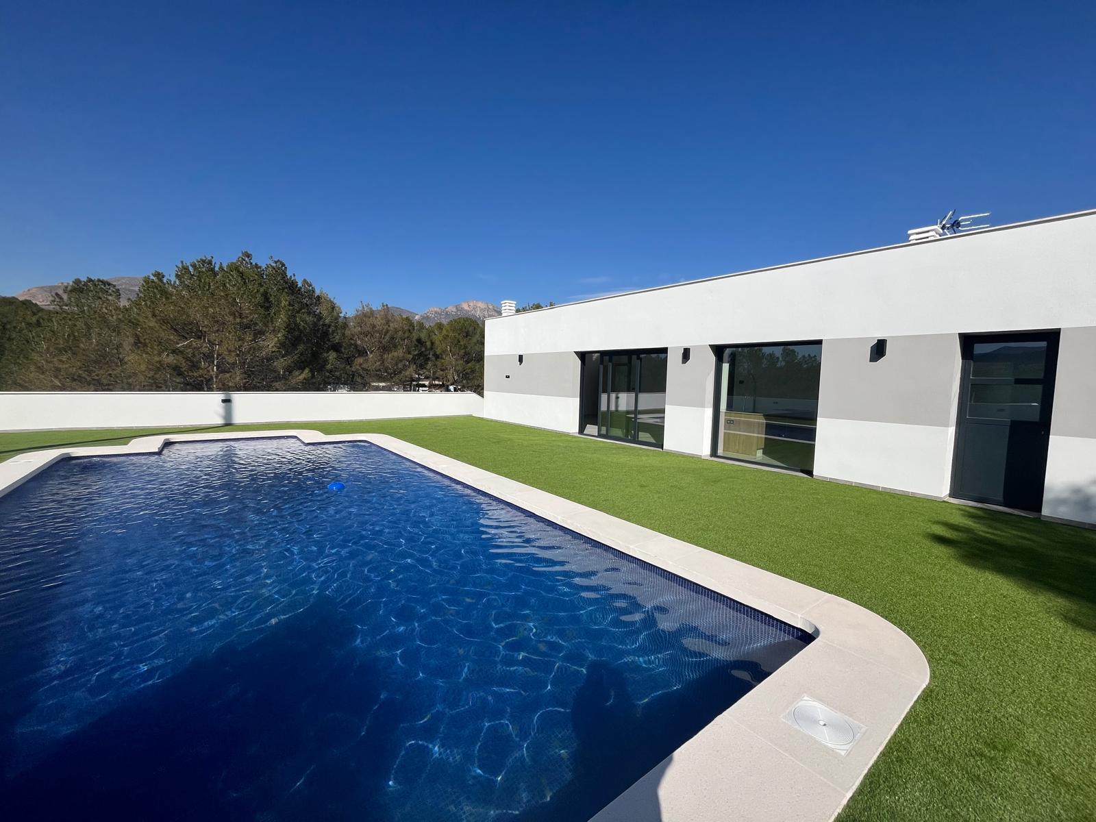 Köp av nytt arbete i Lorca
