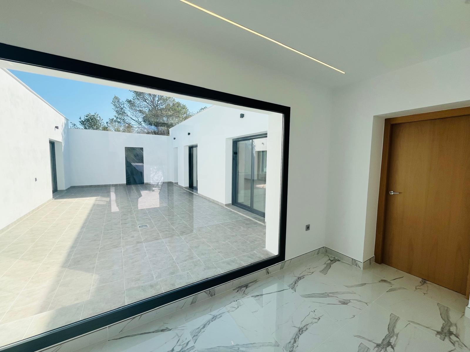 Köp av nytt arbete i Lorca