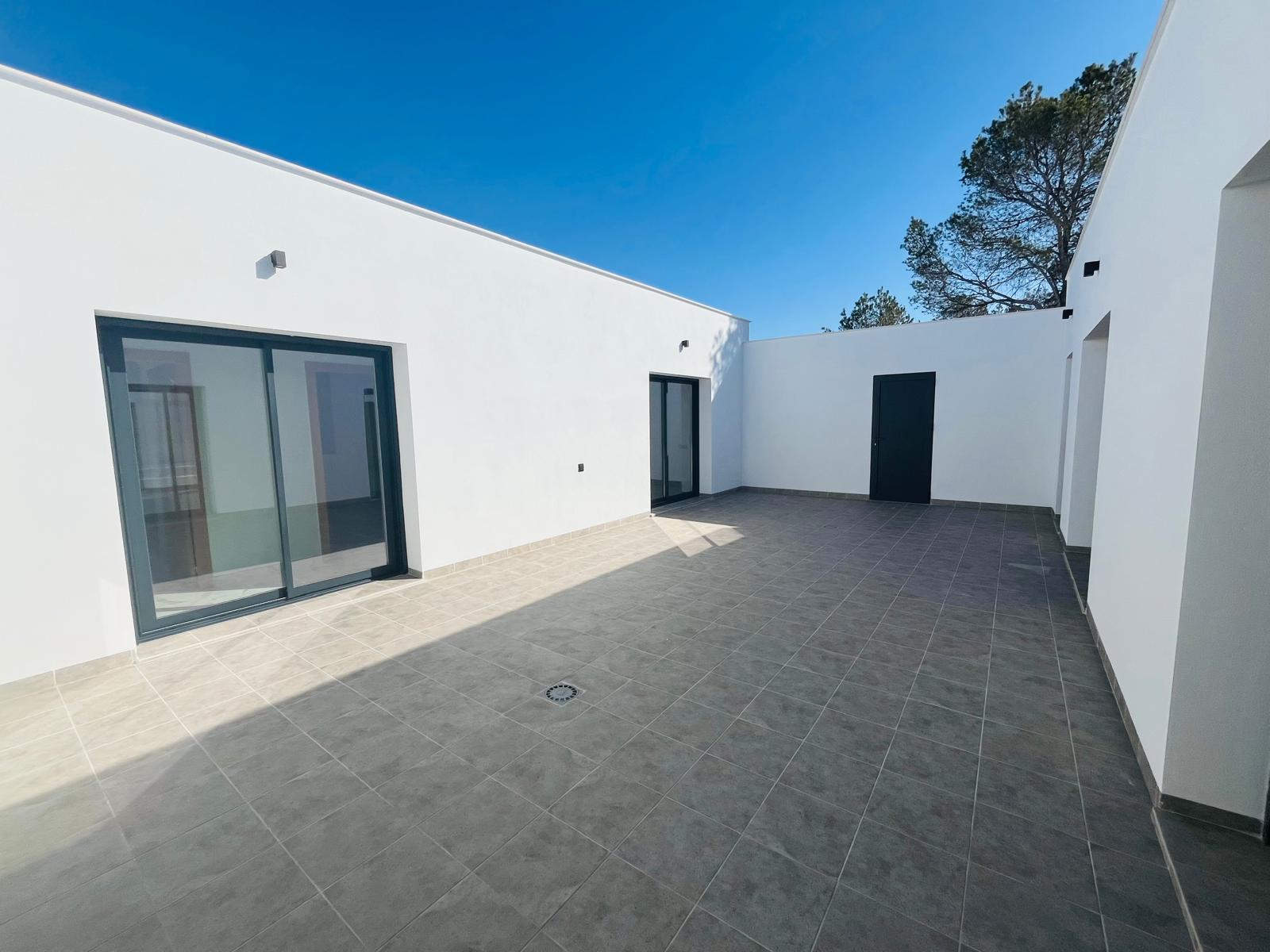 Köp av nytt arbete i Lorca