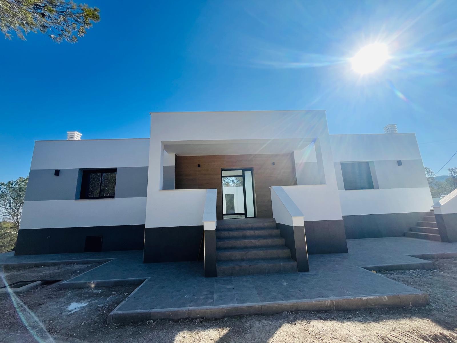 Köp av nytt arbete i Lorca