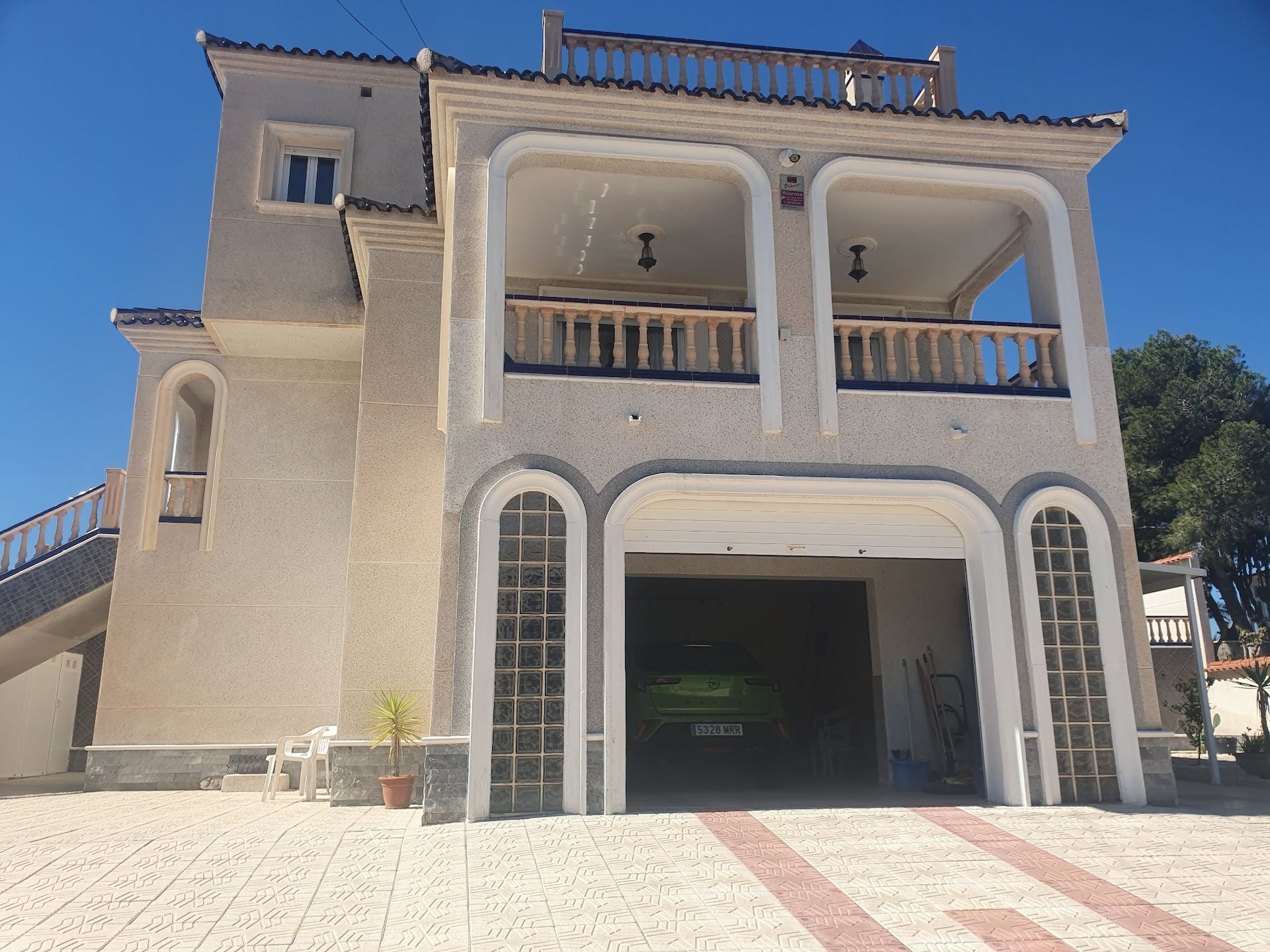 For sale of villa in Algorfa